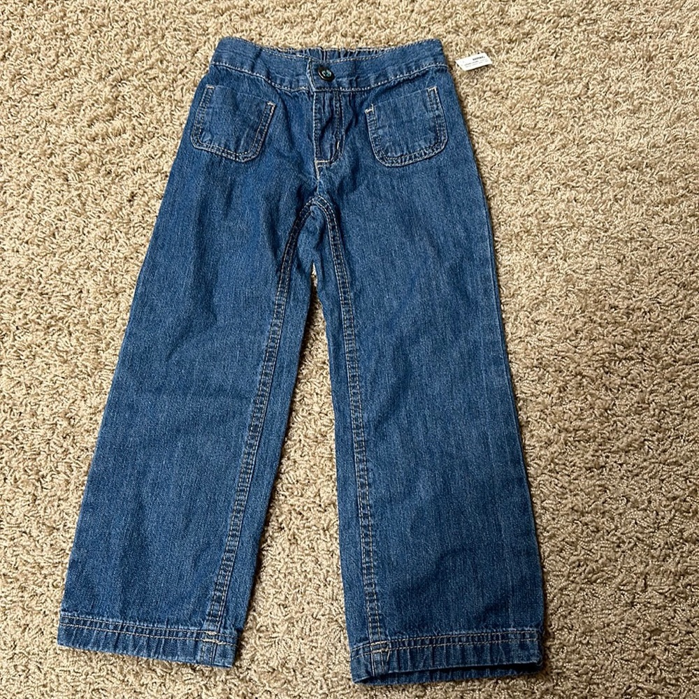 NTW Girl size 4 toddler Faded Glory jeans with elastic waistband gemstone button
